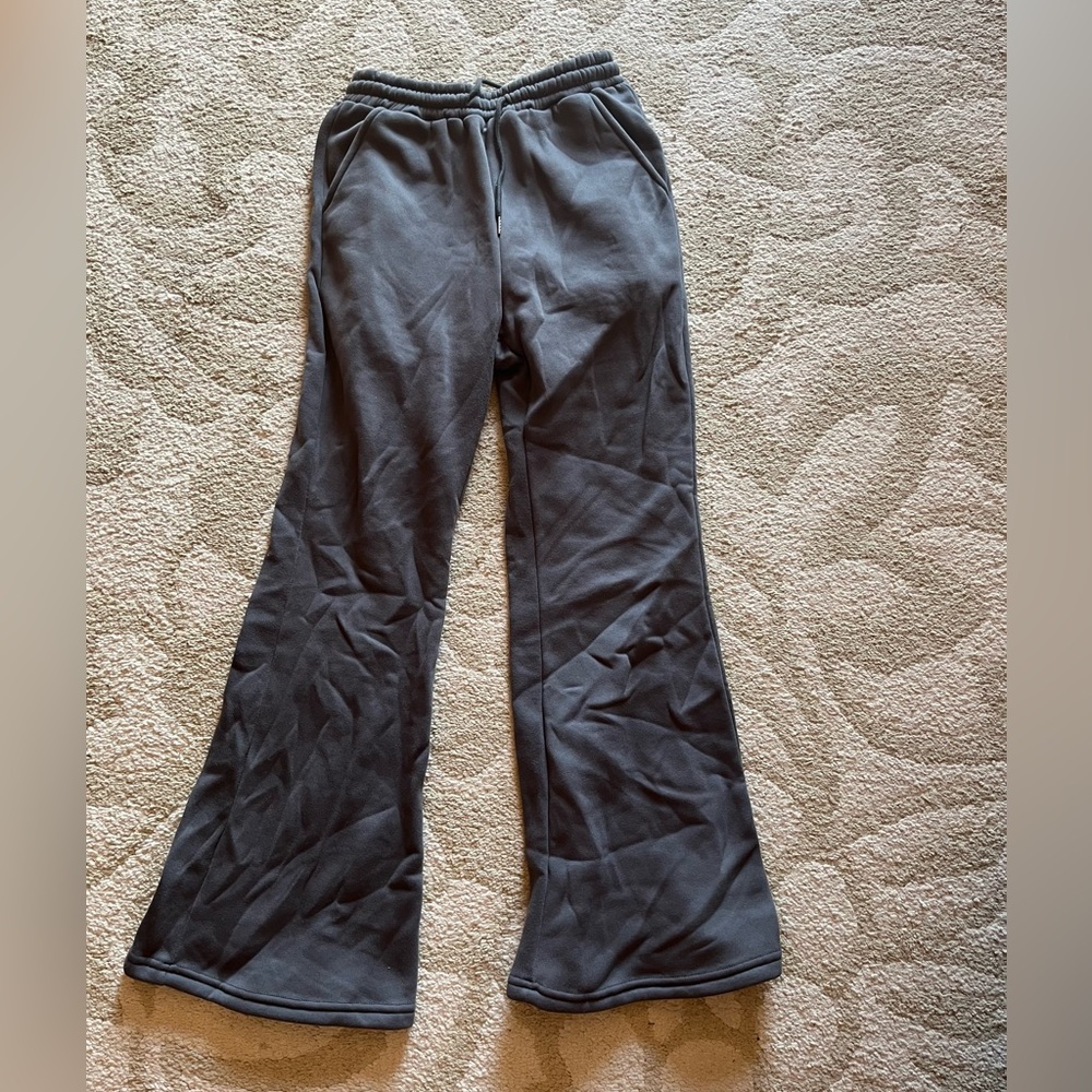 grey wide leg sweatpants